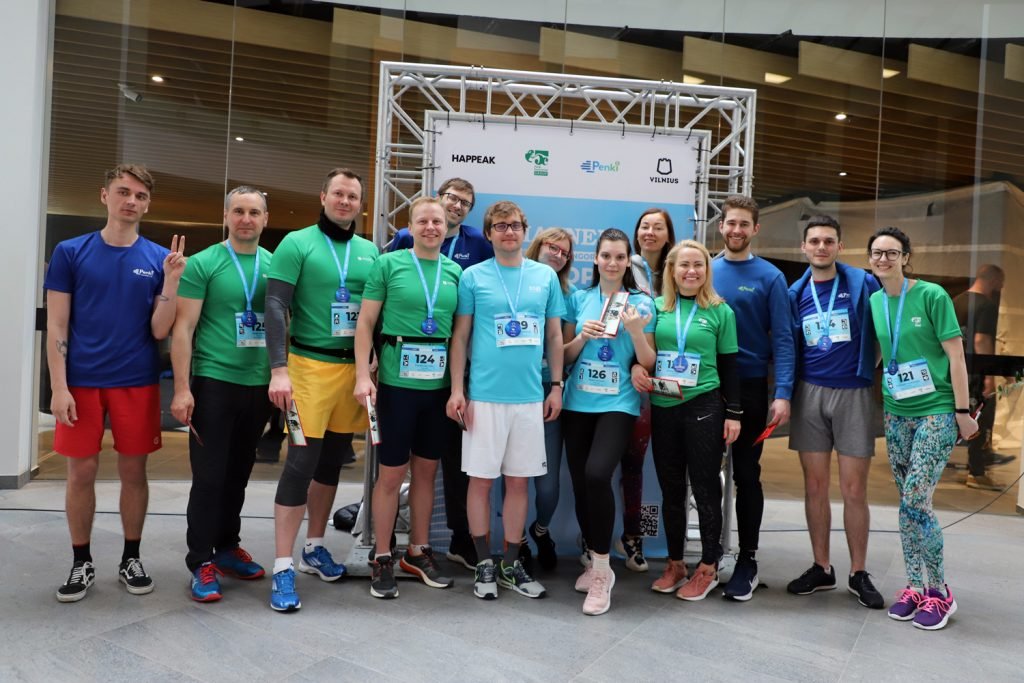Naujienos „„Penki kontinentai“ bėgime į dangoraižį pelnė gausiausios komandos vardą“ nuotrauka